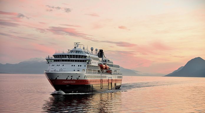 Hurtigruten Finnmarken