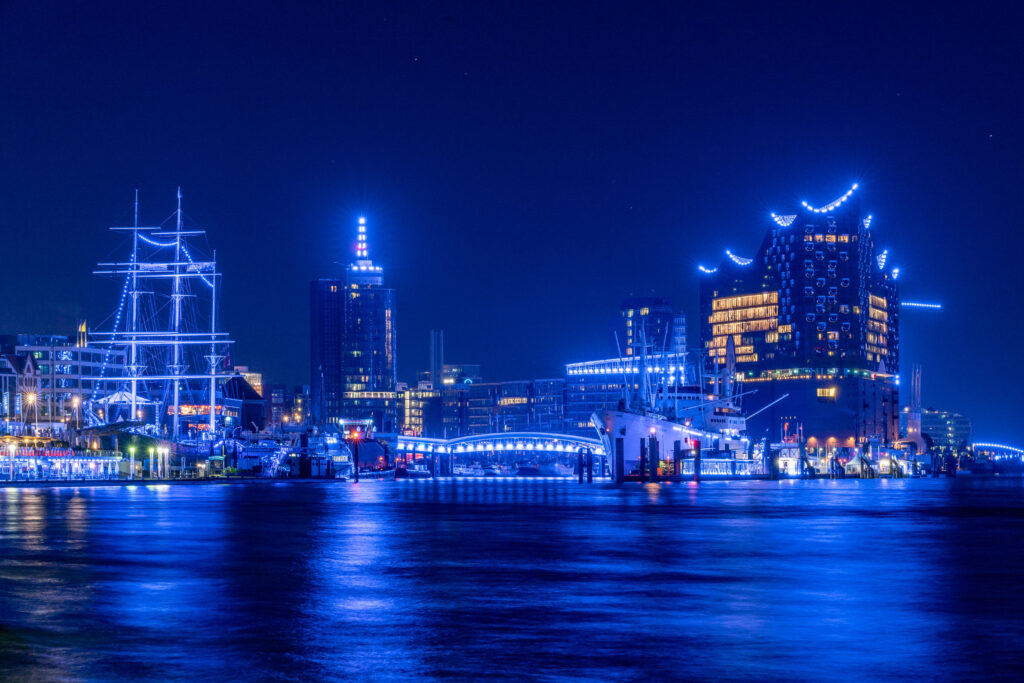 Blue Port Hamburg Cruise Days