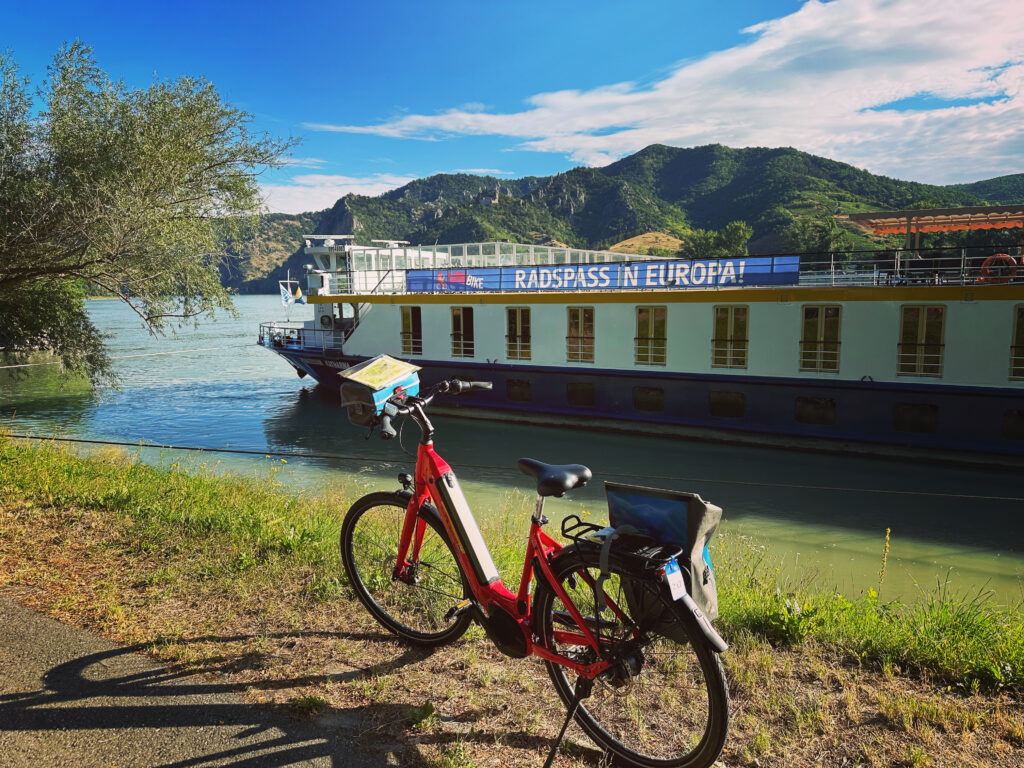 Donau Kreuzfahrt Rad