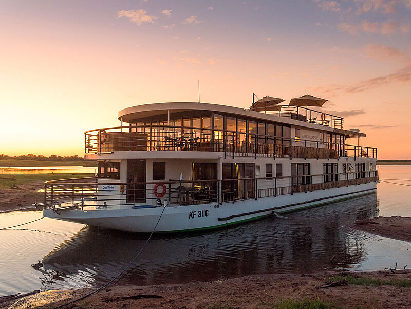 Croisi Europe bietet eine 18-tägige Kombinationsreise in Botswana, Namibia und Simbabwe mit einer Kreuzfahrt auf dem Kariba-See und einer Rundreise entlang der südafrikanischen Garden Route