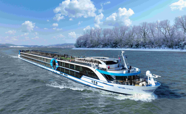 Viva Cruises hat mehr als 50 neue Adventsreisen aufgelegt. Die vier- bis sechstägigen Fahrten ab Düsseldorf, Frankfurt, Passau...