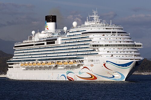 Die Kreuzfahrtindustrie überbietet sich mit immer skurrileren Marketingideen: Eine Kreuzfahrt nach "Nirgendwo" bietet das