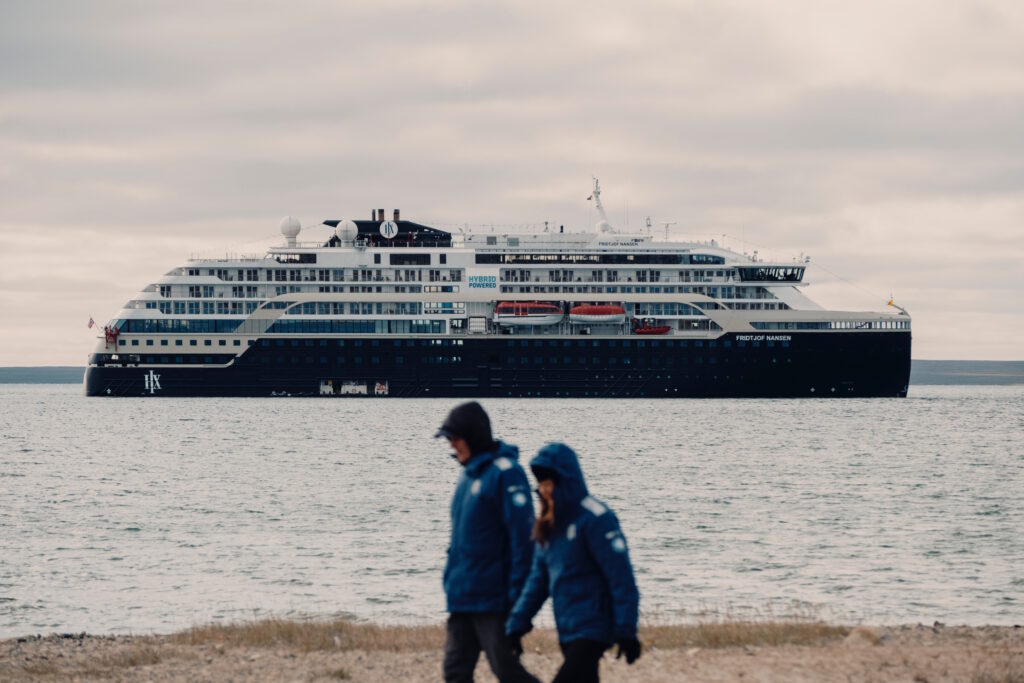 Reisen durch die Arktis mit HX Expeditions: Die Nordwest-Passage gehört dazu, die Baffin Bay und Labrador, Neufundland sowie Grönland