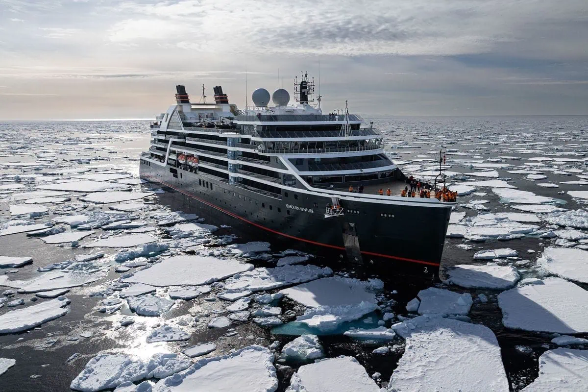Seabourn gibt derzeit sehr gute Rabatte auf ausgewählte Expeditionsreisen. Die Luxusreederei eröffnet mit