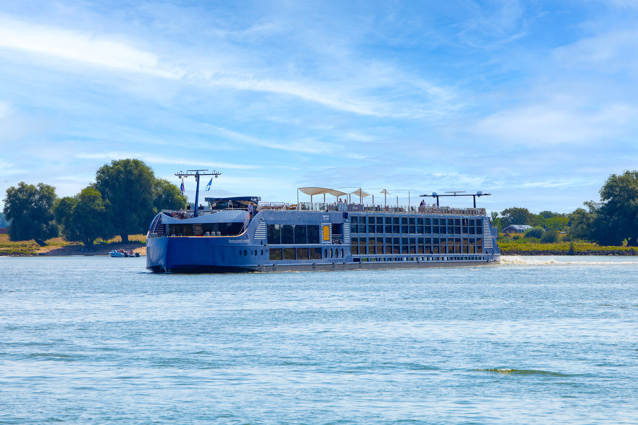 Die US-Reederei Transcend Cruises bringt das erste Flusskreuzfahrtschiff exklusiv für den Charter-, Gruppen und Eventmarkt nach Europa.
