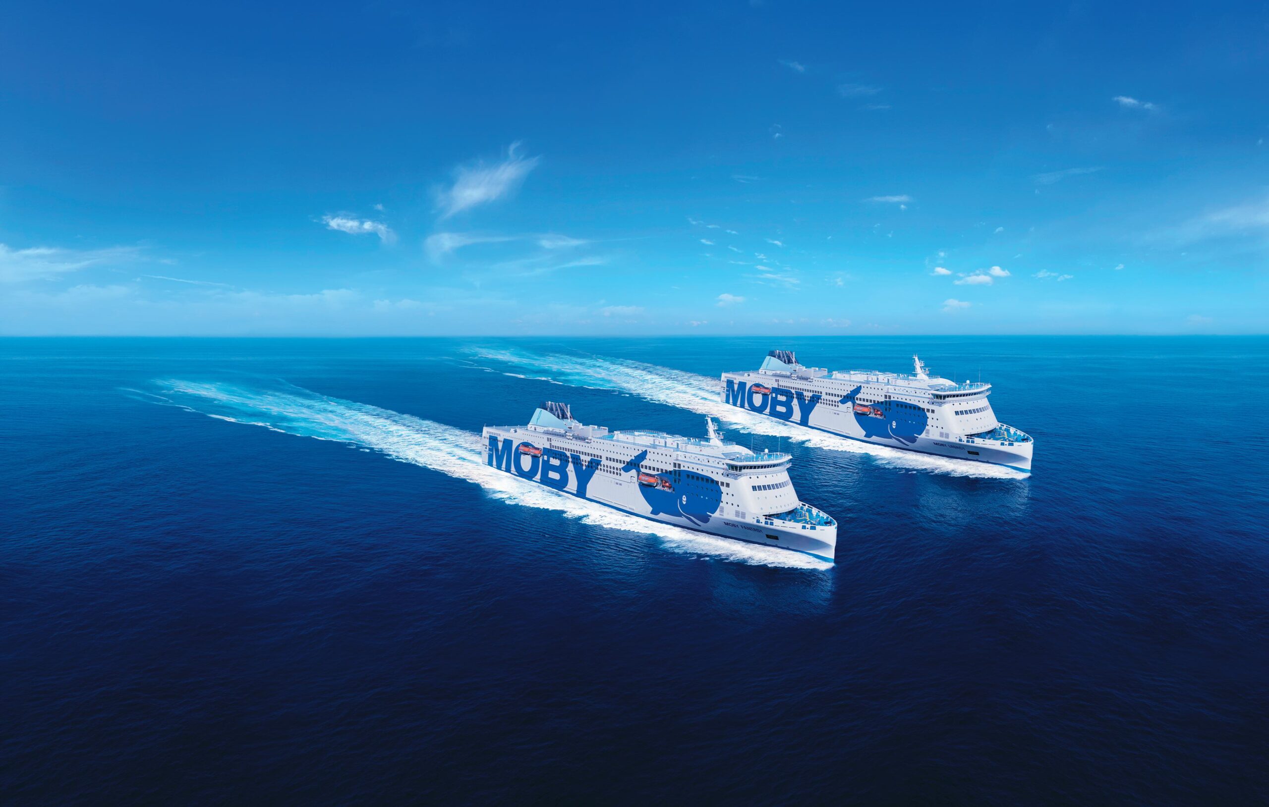 Bei Fährverbindungen von Moby Lines nach Sardinien und Korsika für die Saison 2027 gibt es einen 20 Prozent-Gutschein
